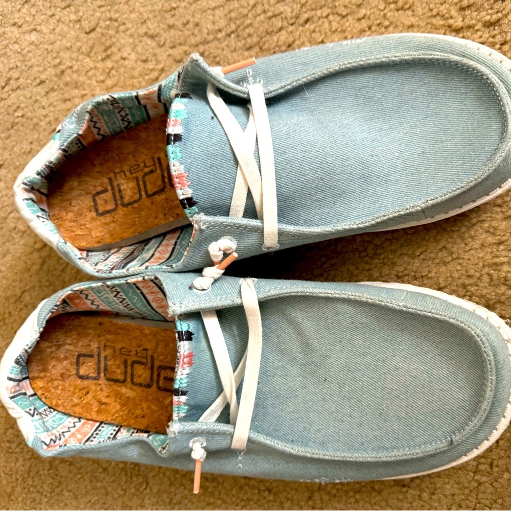 Hey Dude denim size 11